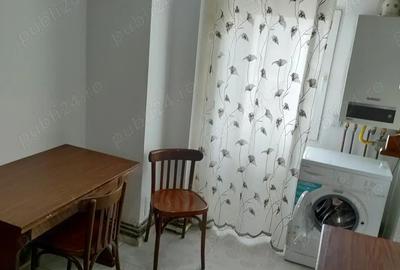 Apartament cu 2 camere decomandat în Bârlad - 9
