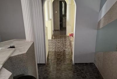 Apartament cu 4 camere decomandat în Central - 5