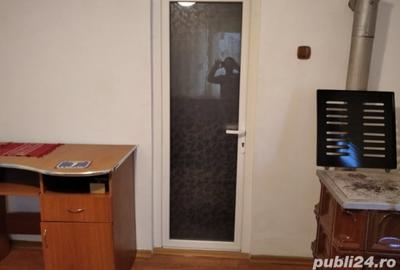 Casă cu 3 camere cu Teren 2010 Mp în Tudor Vladimirescu - 2