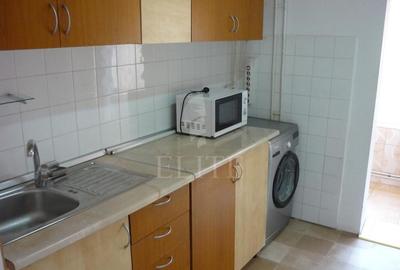 Apartament cu 2 camere decomandat, mobilat în Mărăști