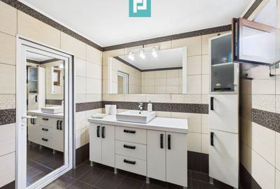 Casă cu spațiu comercial Arad, calea Aurel Vlaicu - 7