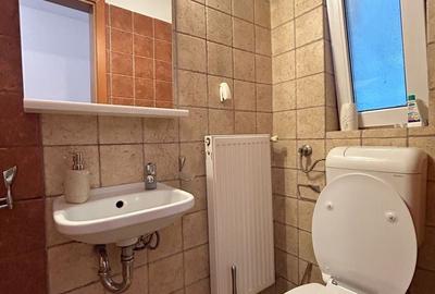 Duplex cu 5 camere cu Canalizare în Bucovina - 12