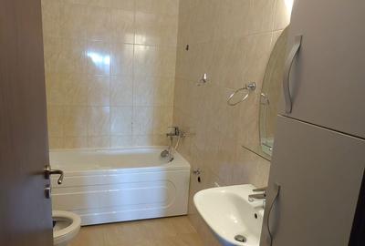 Apartament cu 3 camere semidecomandat în Valea Oltului - 1