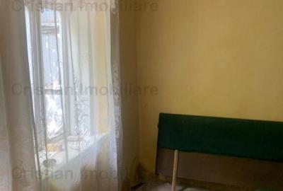 Teren 380 mp cu casa demolabila Chercea latime 17m ,132 eur - 10