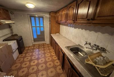 Casă cu 9 camere decomandat cu Teren 101 Mp în Central - 4