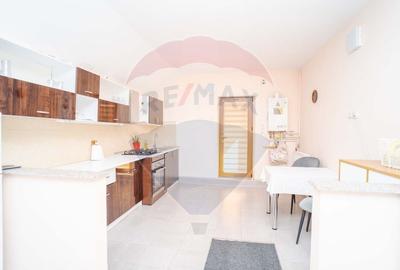 Casa / Vila cu 5 camere de vanzare in zona Central - 8
