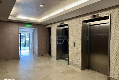 Apartament cu 2 camere semidecomandat, mobilat în Tei