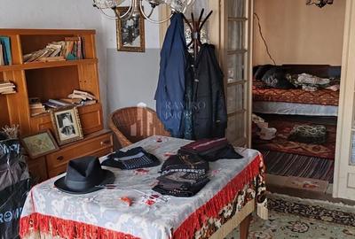 Casă cu 4 camere în Falaștoaca - 4
