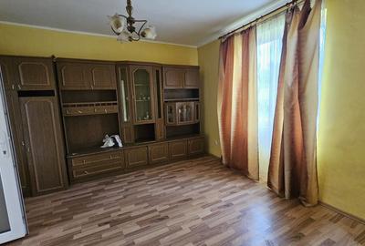 Casă cu 4 camere în Galșa - 1
