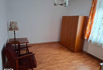 Apartament cu 3 camere decomandat în Central - 3