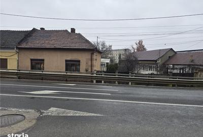 Casă cu 3 camere cu Teren 400 Mp în Central - 10