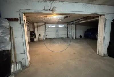 Apartament cu 3 camere decomandat în Calea Moldovei - 8