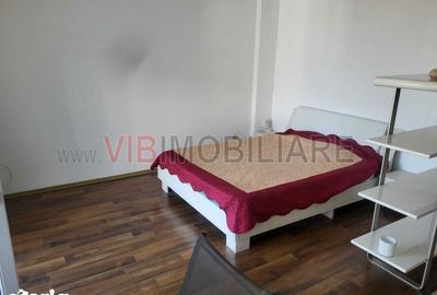 Garsonieră semidecomandată în Central - 3