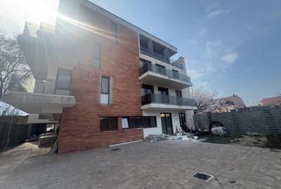 Apartament cu 2 camere decomandat în Girocului - 2