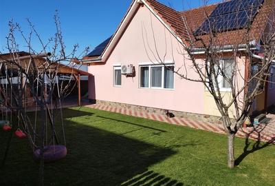 Casă individuală cu 3 camere în Oșorhei