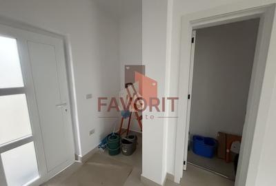 Casa individuala finalizata. Acces asfaltat - 10