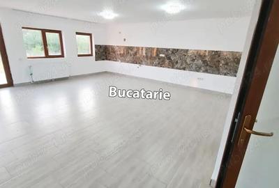Casă cu 3 camere cu Teren 700 Mp în Sântana - 11