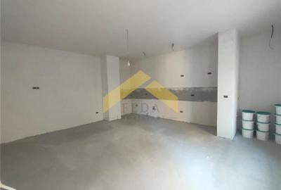 Casa cu 3 camere de vanzare in centrul Aradului - 10