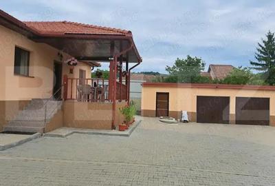 Casă cu 4 camere cu Teren 21000 Mp în Ceuaș - 4