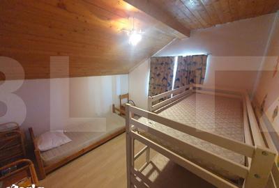 Casă cu 6 camere cu Teren 1600 Mp în Sânmihaiu Român - 4