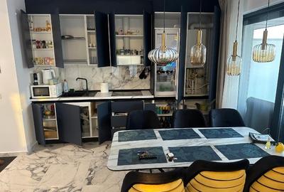 Vand apartament complet mobila, prima linie la plaja, zona Casa del mar - 14