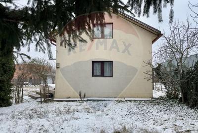 Casă cu 3 camere cu Teren 861 Mp în Traian - 11