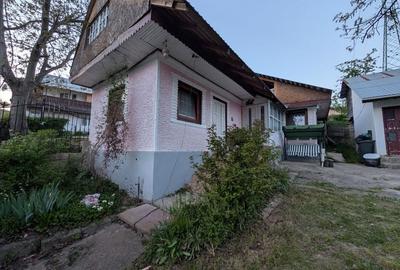 Casă cu 3 camere în Sărata - 7