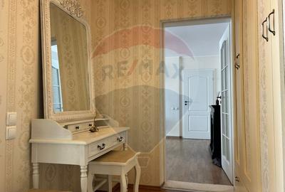 De vanzare apartament de lux pe Blvd. Decebal - 2