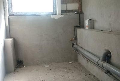 Casă cu 9 camere cu Teren 1128 Mp în Pârscov - 19