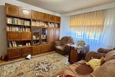 APARTAMENT 2 CAMERE SEMIDECOMANDAT CONFORT 1 ZONA POARTA 6 - 3