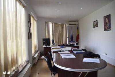 Spațiu comercial, de 200 mp, în Ferentari - 1