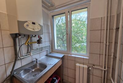 Pe frumoasa strada Harnicieila etajul 1, in bloc izolat termic - 10