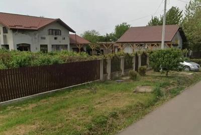 Casă cu Teren 1000 Mp în Perișoru - 1
