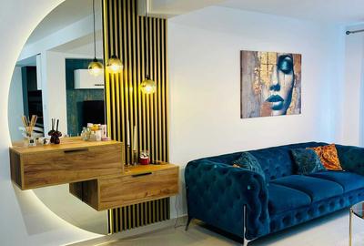 Apartament cu 4 camere decomandat în Central - 1