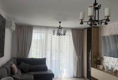 Apartament cu 3 camere în Central - 1