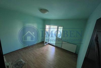 Apartament 4 camere decomandat Rovine etaj 3 82mp an 1981 - 4