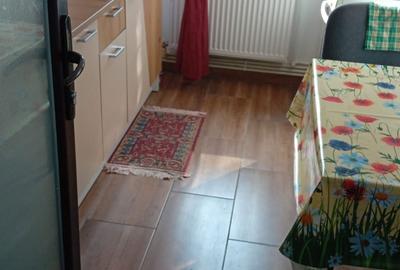 Apartament cu 2 camere semidecomandat în Central - 1