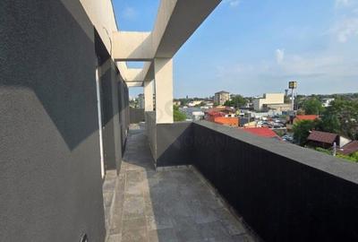 Apartament cu 4 camere decomandat în Lacul Morii - 2