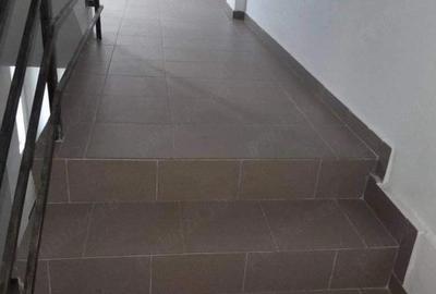 Garsonieră nedecomandată în Central - 5