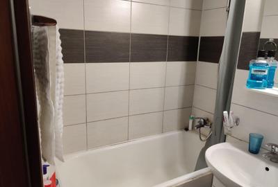 Apartament cu 2 camere decomandat, mobilat în Păcii - 10