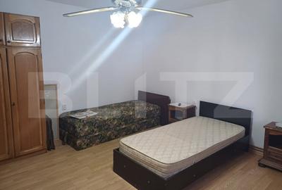Casă cu 5 camere cu Teren 700 Mp în Central - 8