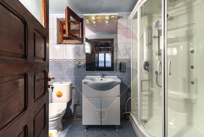 Casă cu 6 camere cu Teren 463 Mp în Sud - 15