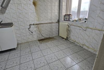 Apartament cu 2 camere semidecomandat în Berceni - 3