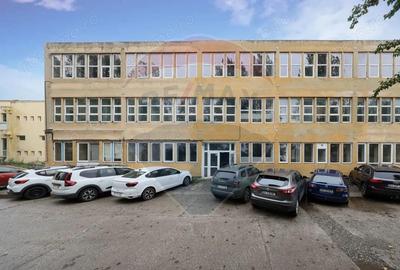 Hala 2.700 mp + birouri 800 mp + teren 1.400 mp AEROPORT BRASOV - 4