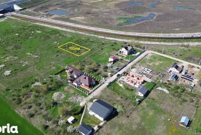 Teren de 700 mp, în Vânători - 7
