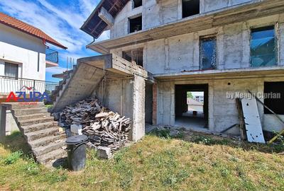 Casă individuală cu 10 camere cu Canalizare în Găvana 3 - 9