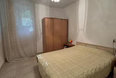 De vanzare apartament 3 camere zona Centrul Civic cu 11 Iunie - 9