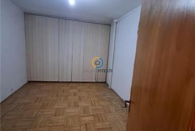 Apartament trei camere Tudor Vladimirescu etaj 3/8 Apartament trei camere Tudor Vladimirescu etaj 3/8 - 6