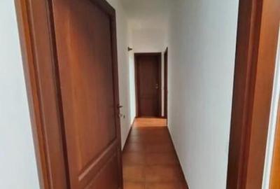 Birouri Ultracentral Etaj Complet sau Par?ial, 1000?... - 1