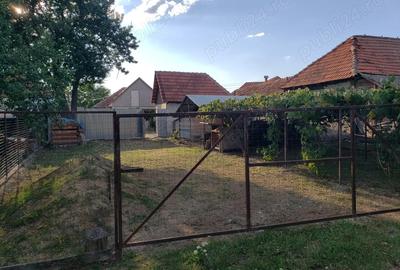 Casa de vanzare - 2
